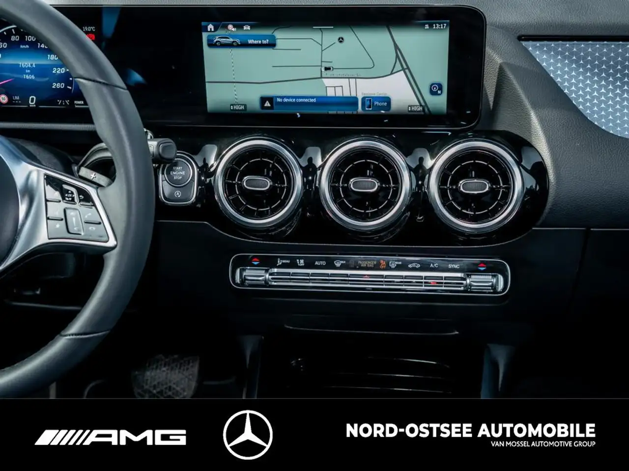 Mercedes-Benz GLA 200 PROGRESSIVE AHK SHZ MBUX KLIMA NAVI 9