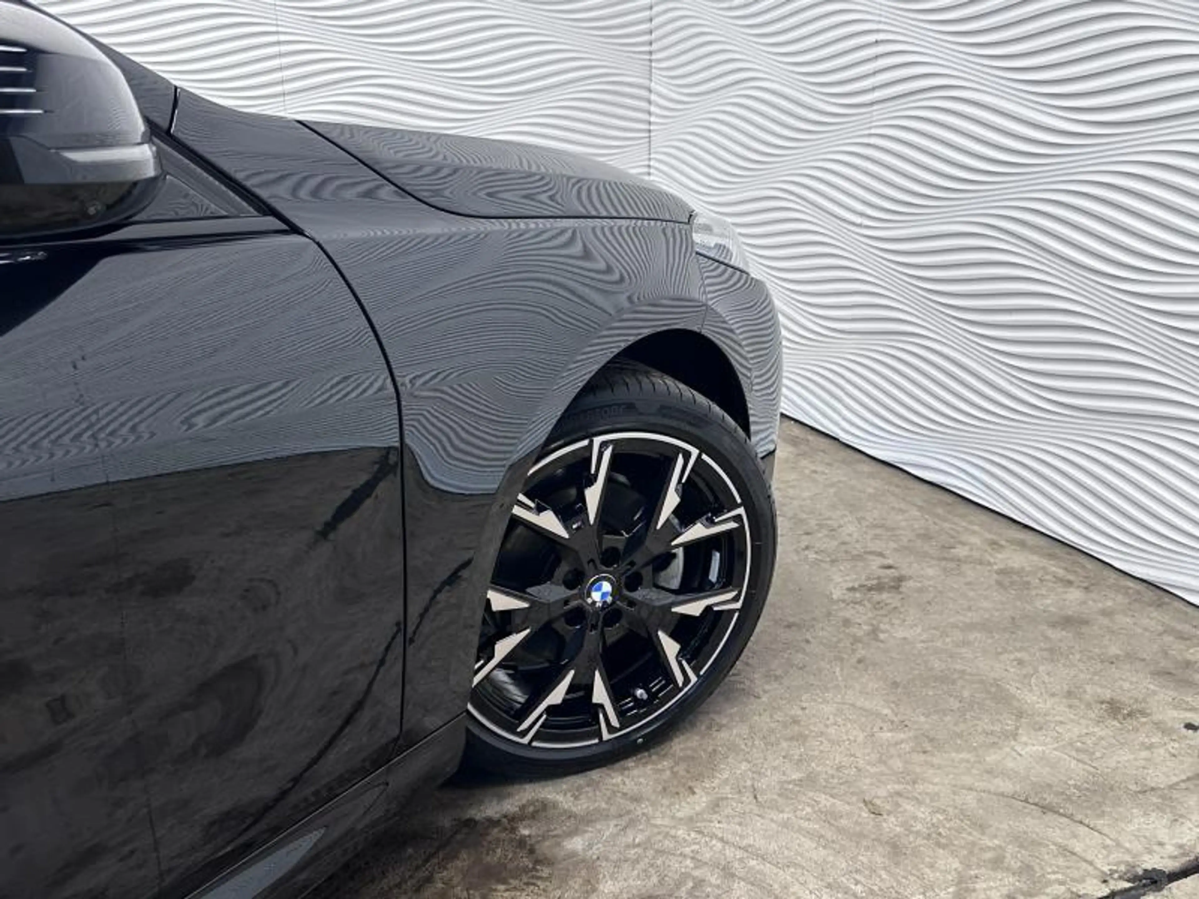 BMW 120 d*AUT*M-SPORT*ICONIC GLOW*ACC* — photo 11