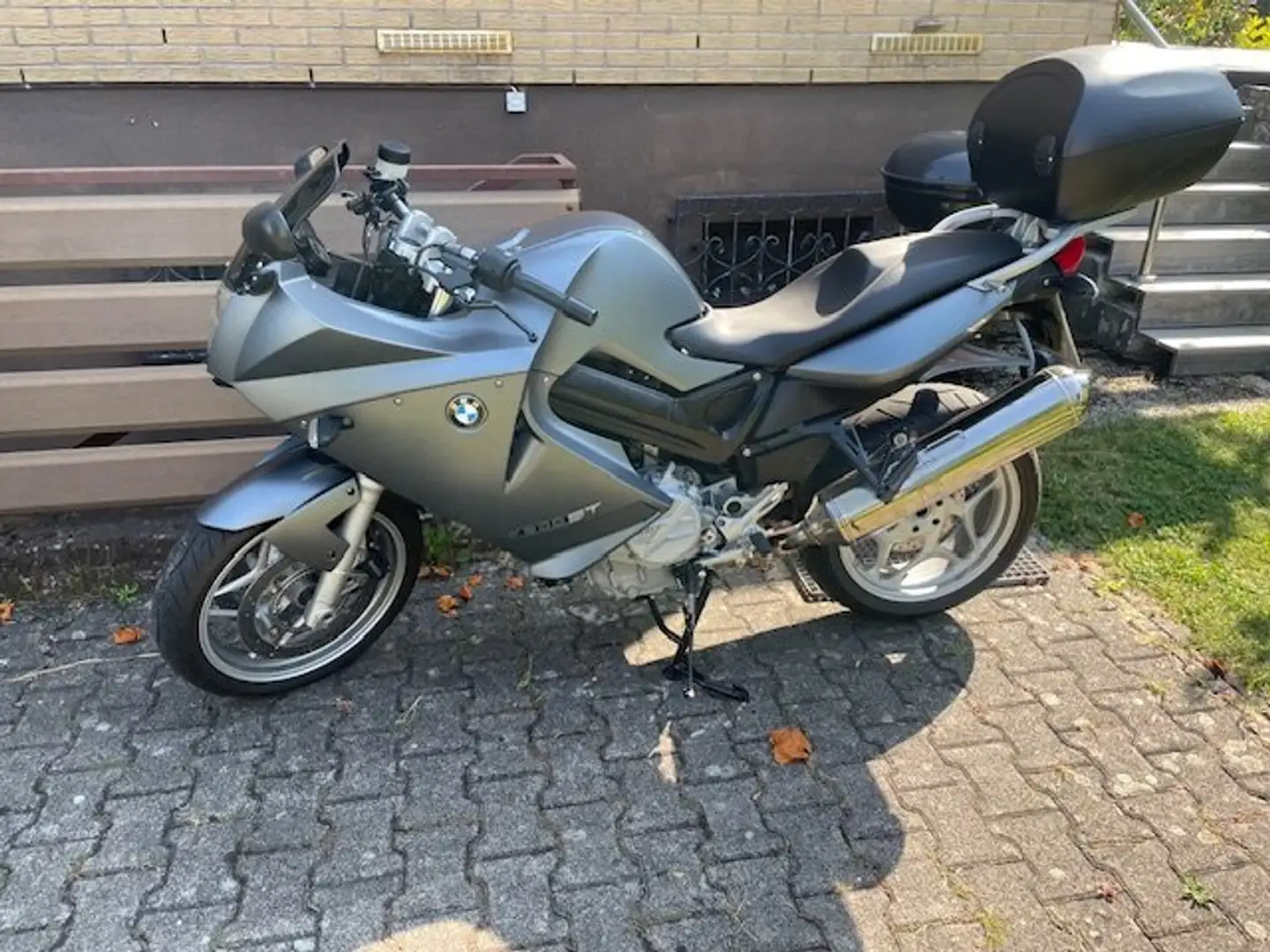 BMW F 800 ST Sport-Tourer Grau - 1