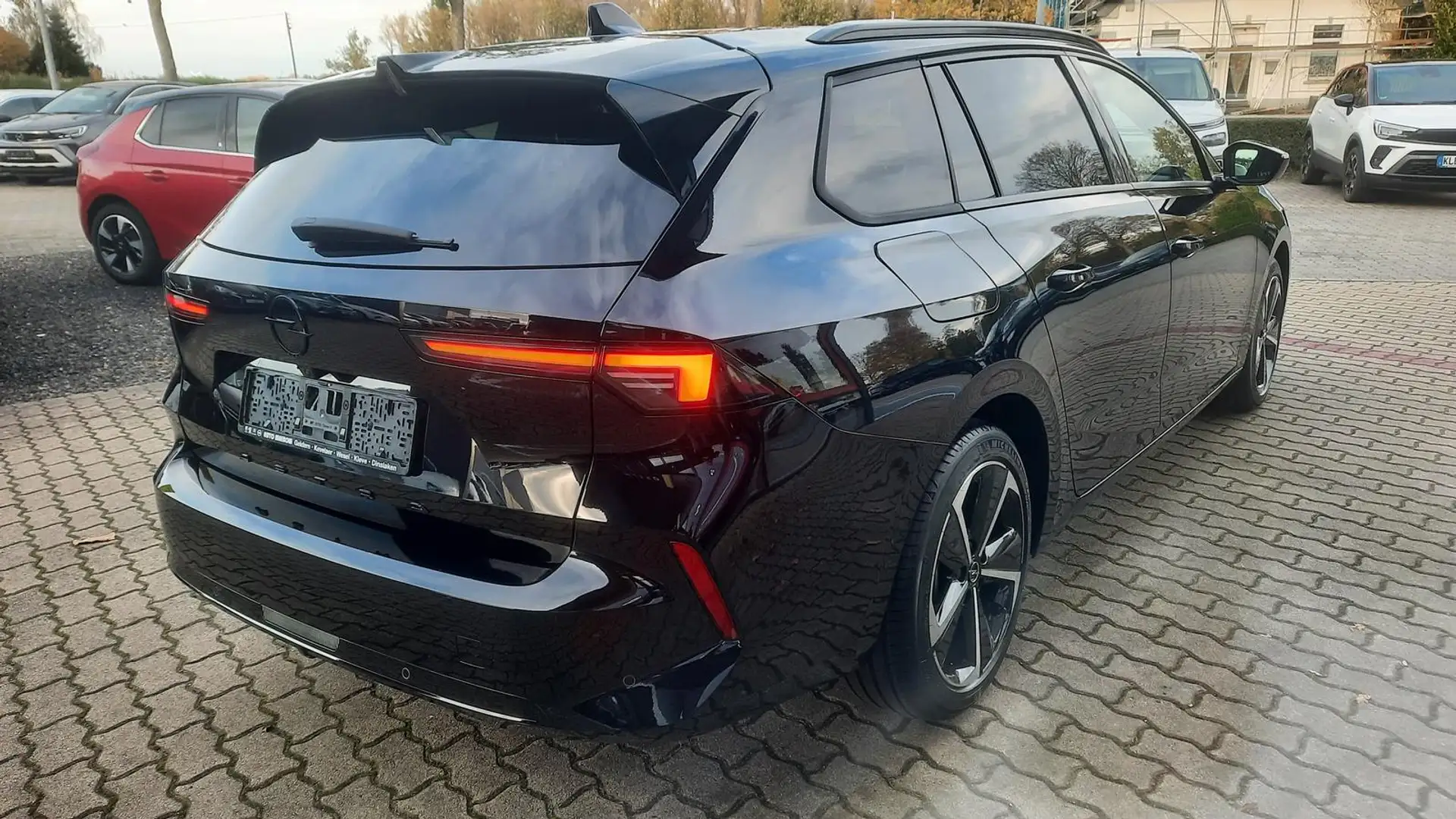 Opel Astra ST 1.5 CDTI GS Navi Alcantara Schwarz - 2