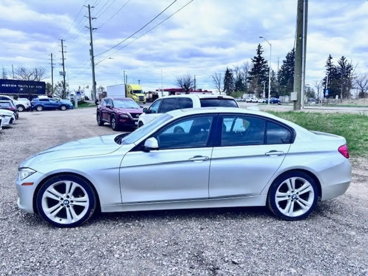 BMW 3 Series снимка BMW 3 Series