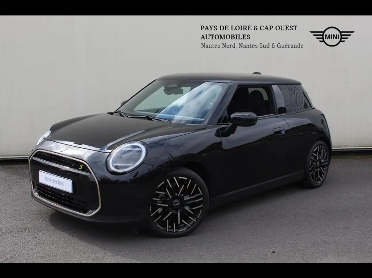 MINI Cooper SE 218ch Favoured Noir - 1