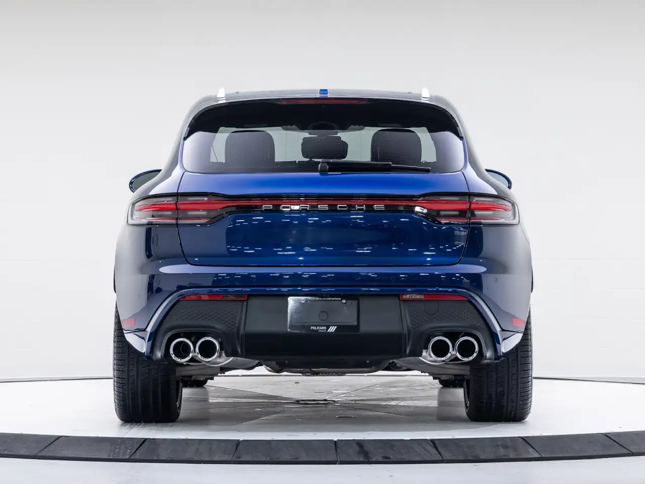 Porsche Macan снимка Porsche Macan