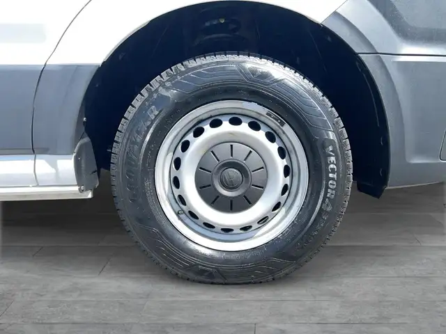 Volkswagen Crafter view 7