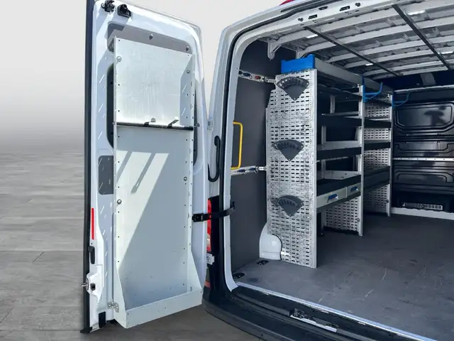 Volkswagen Crafter view 12