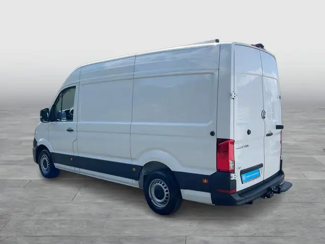 Volkswagen Crafter view 3