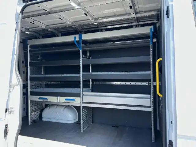 Volkswagen Crafter view 14