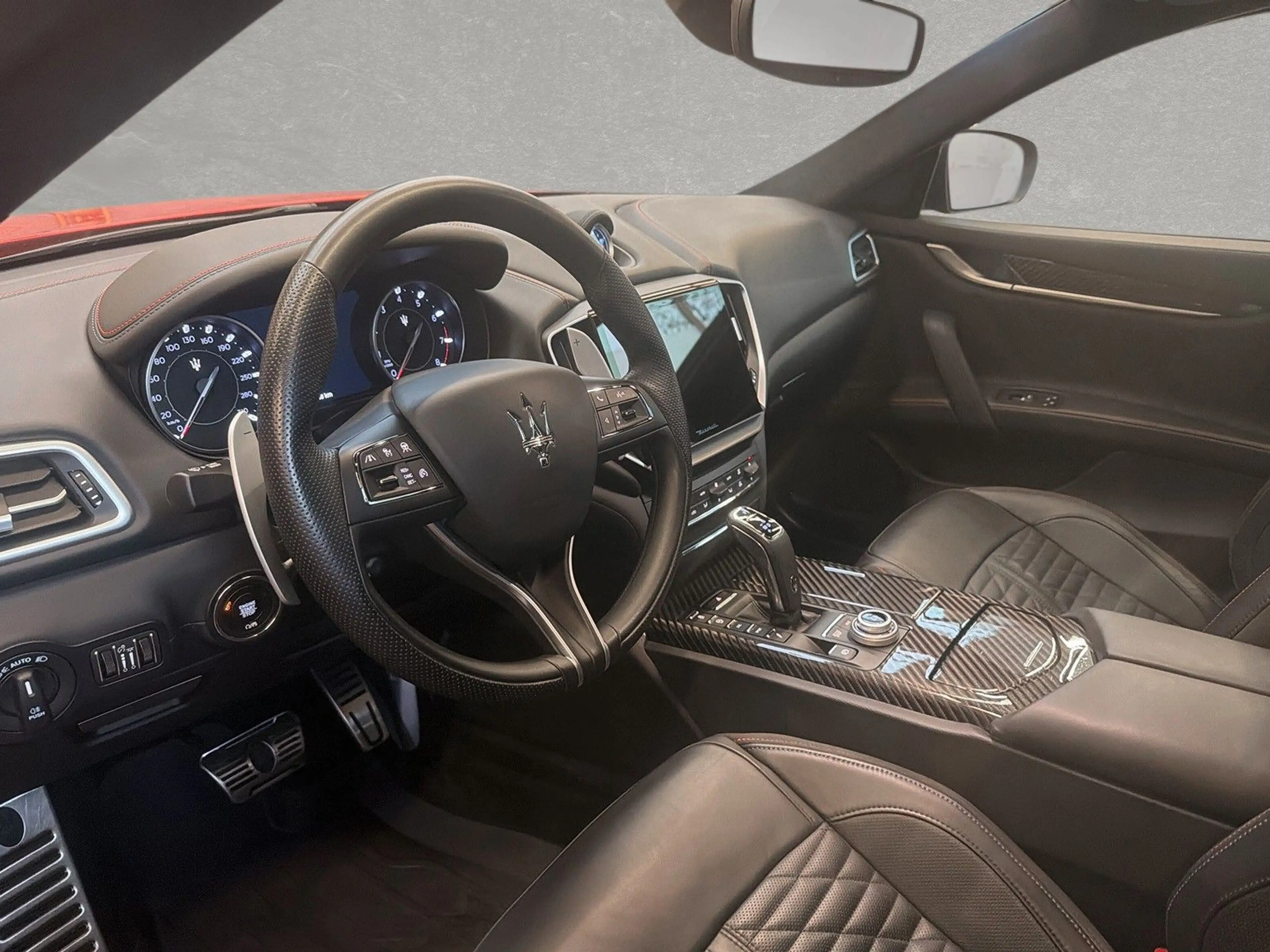 Maserati Ghibli F Tributo Edition Q4 Sondermodel — photo 7