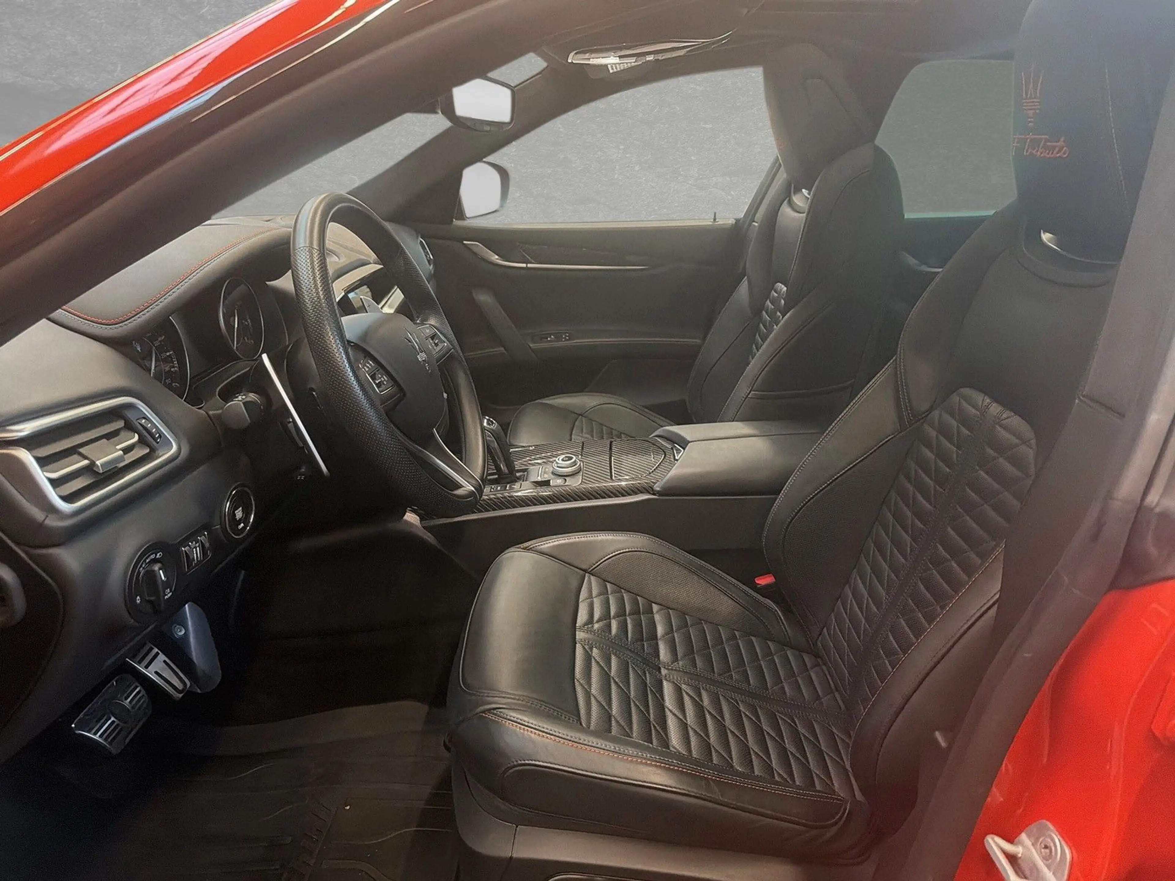 Maserati Ghibli F Tributo Edition Q4 Sondermodel — photo 4