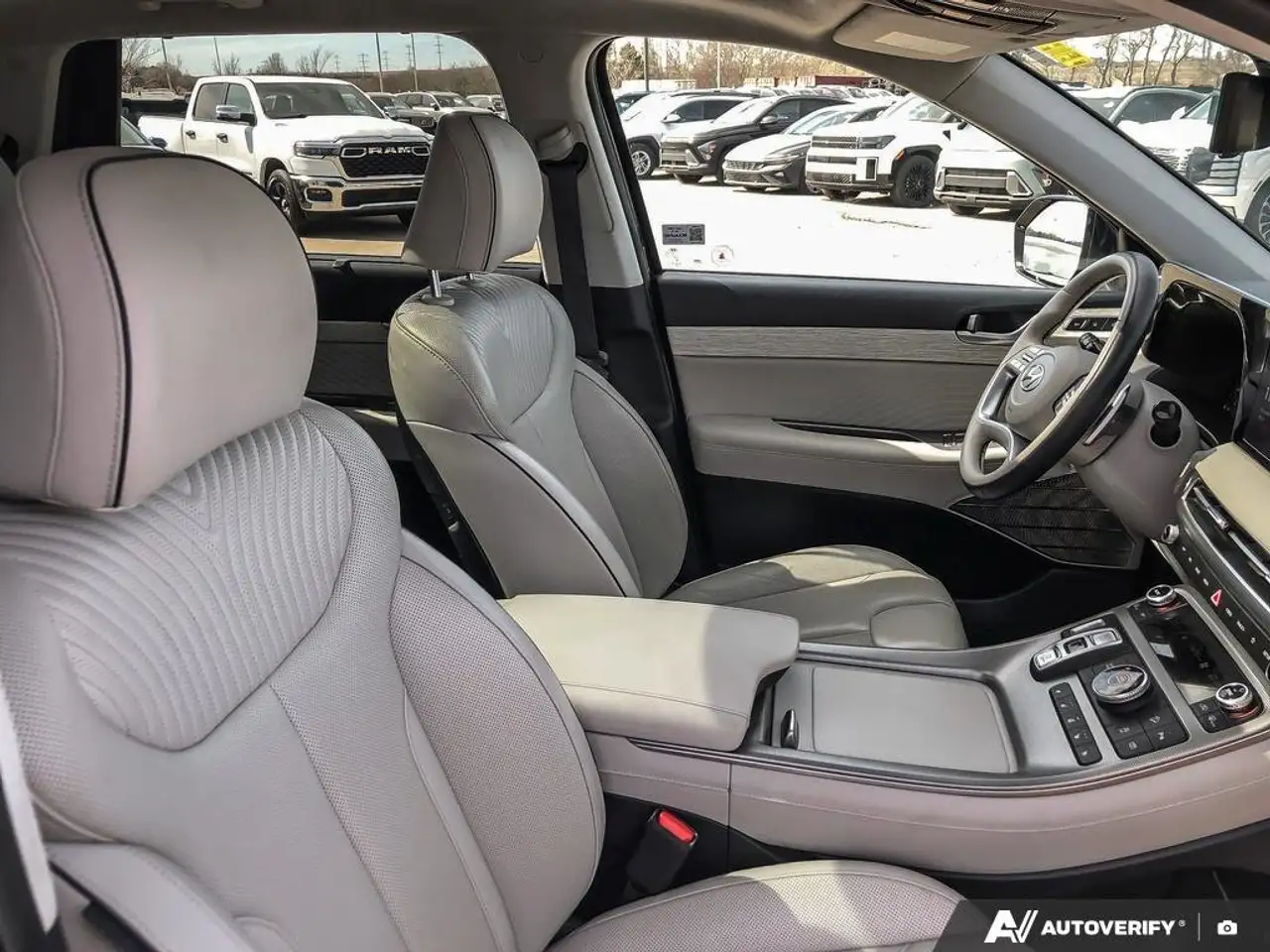 Hyundai PALISADE снимка Hyundai PALISADE