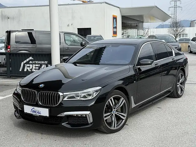 BMW 750 d xDrive M-Paket Aut. - Vollaust.
