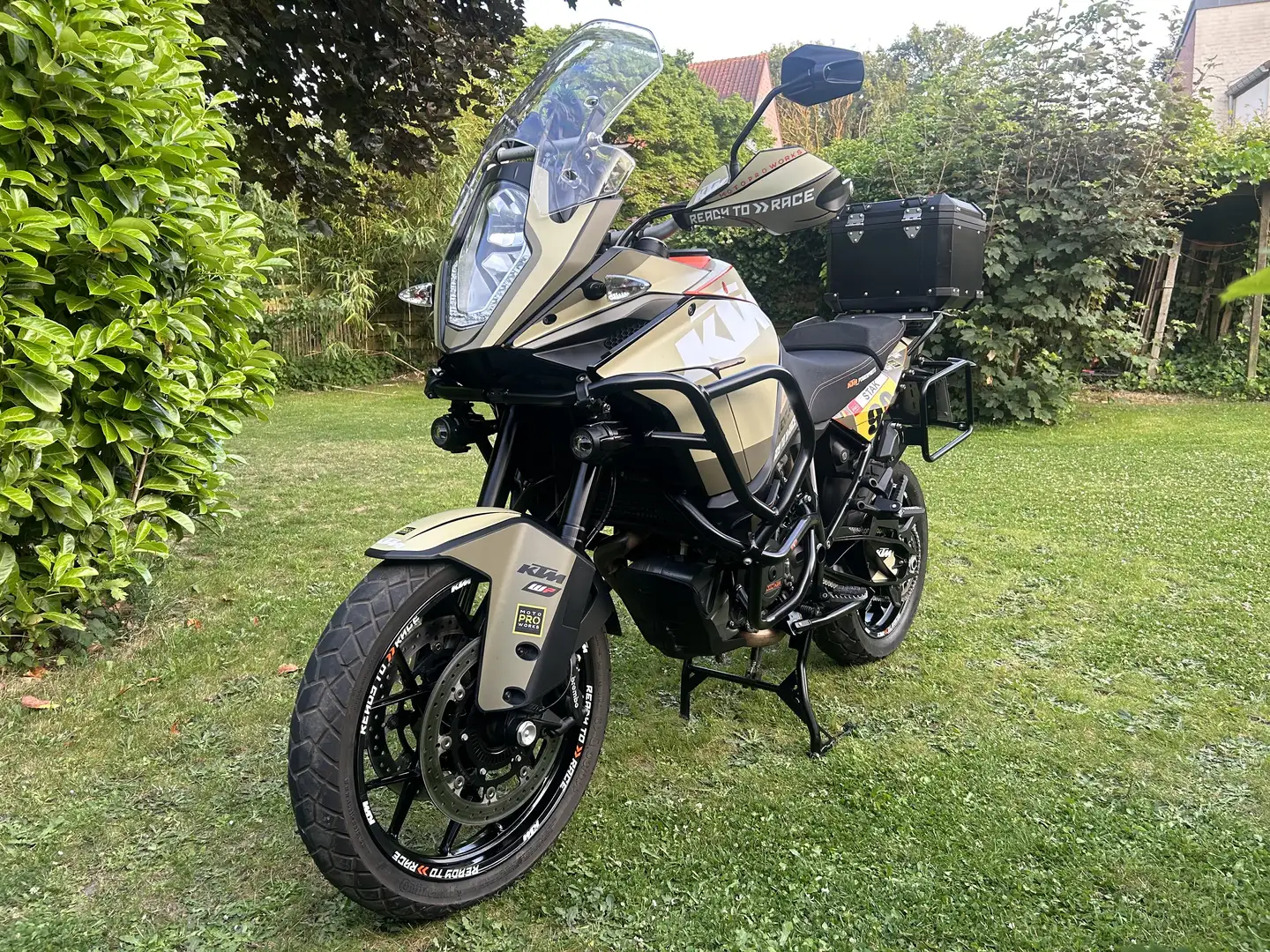 KTM 1090 Adventure - 1
