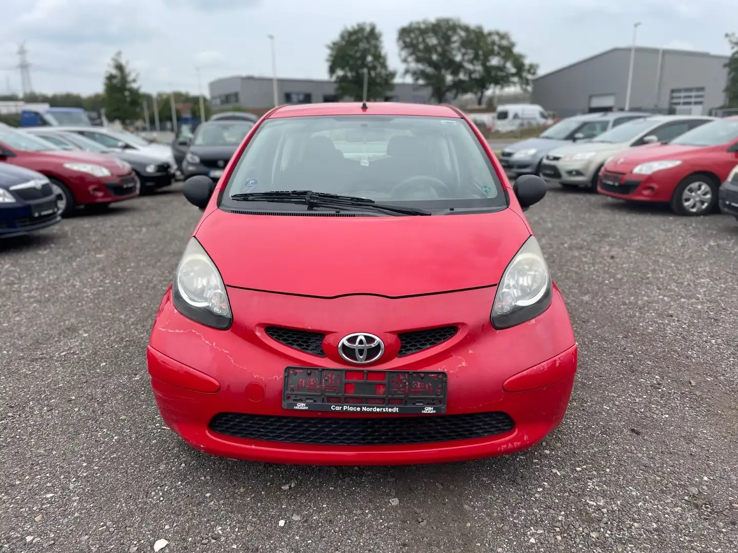 Toyota Aygo AYGO Basis TÜV NEU/USB/SERVOLENKUNG/AUX Rot - 2