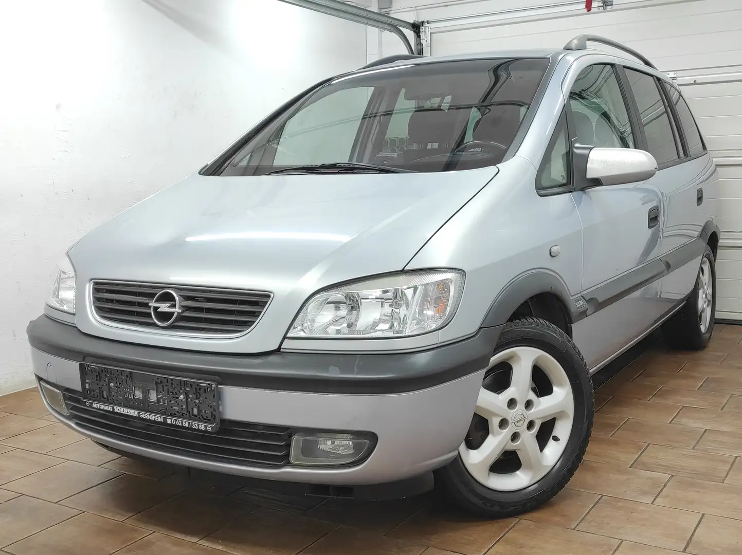 Opel Zafira A 1.8 NAVI KLIMA BC ALLWETTER 7-SITZER ESP ALU ABS Silber - 2