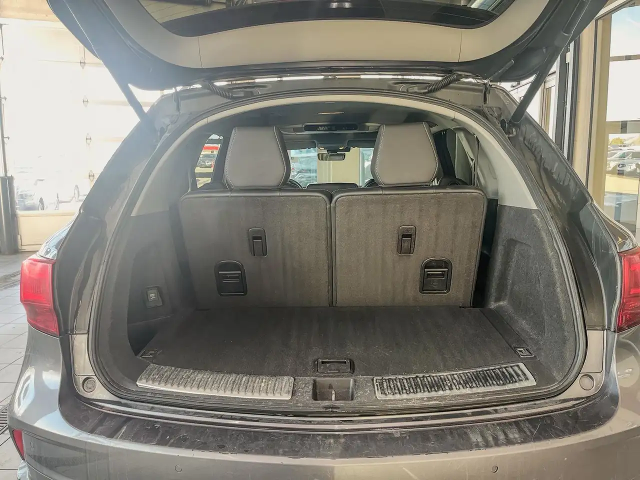 Acura MDX снимка Acura MDX