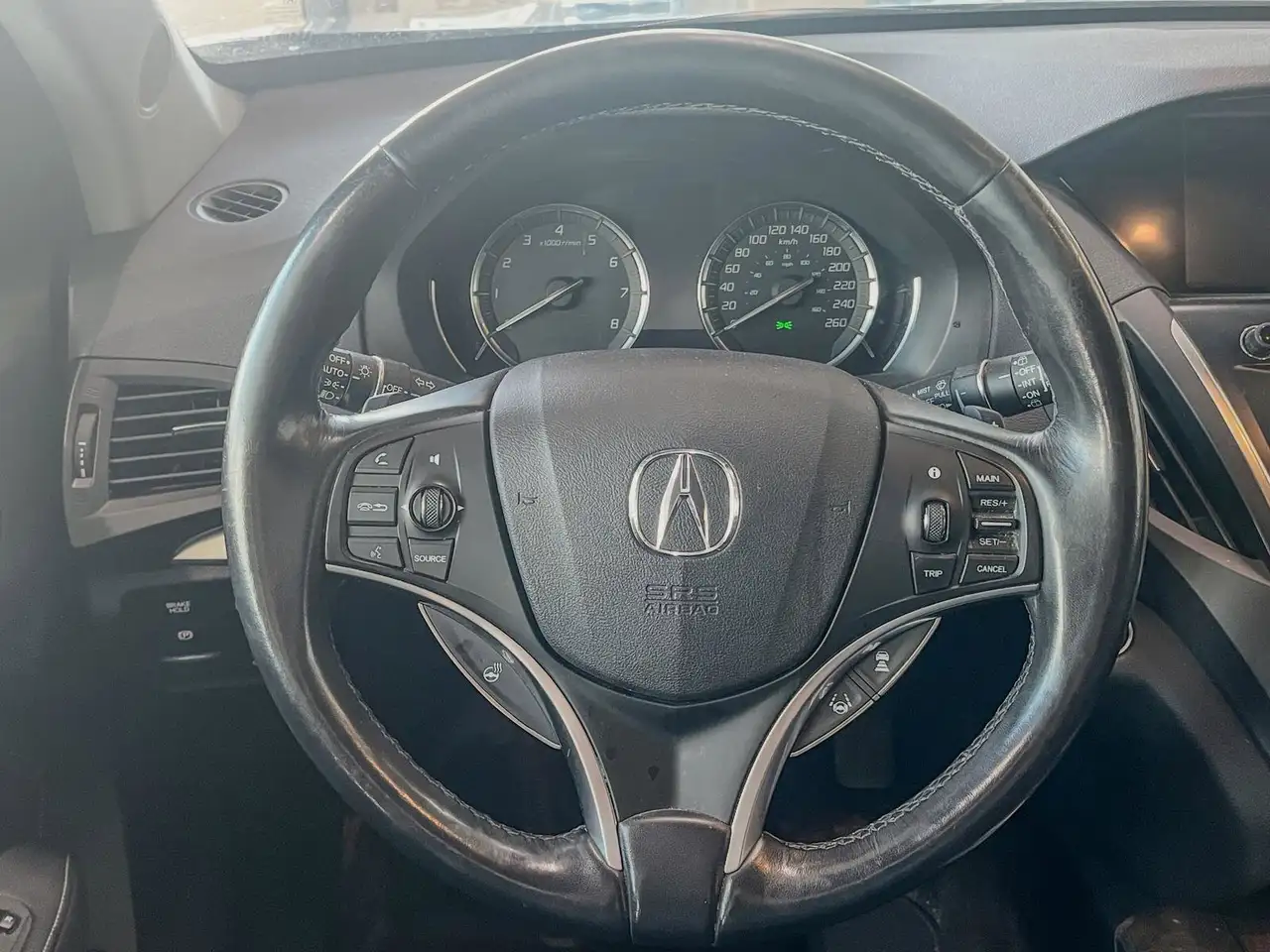 Acura MDX снимка Acura MDX