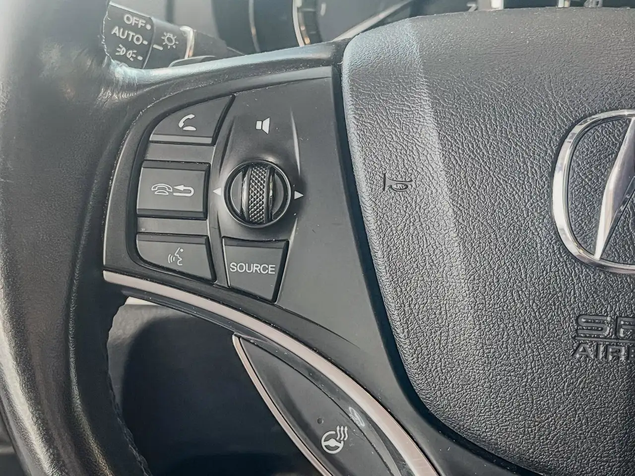 Acura MDX снимка Acura MDX