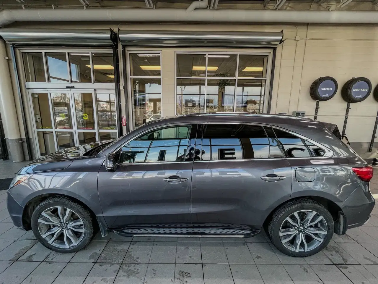 Acura MDX снимка Acura MDX