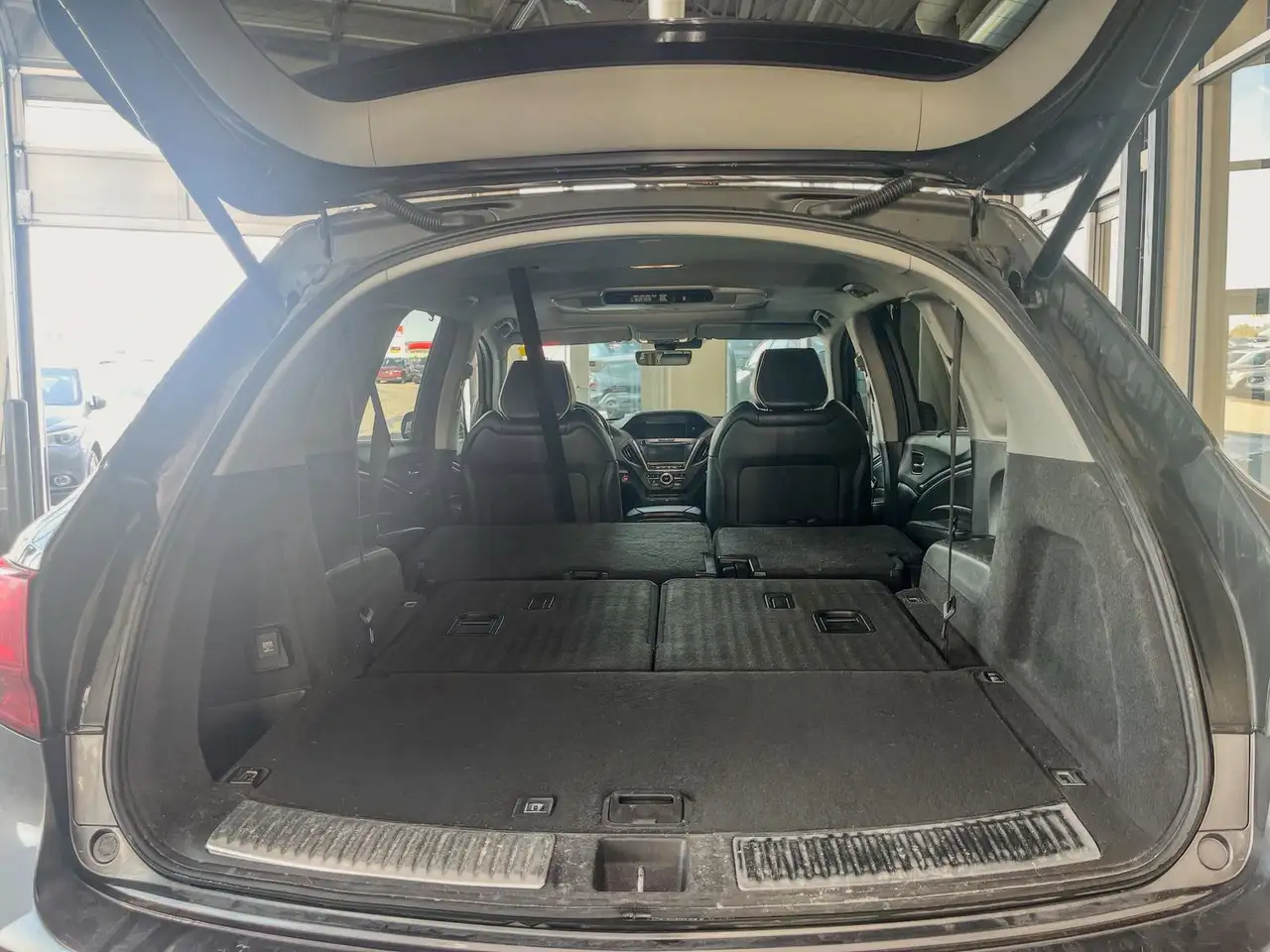 Acura MDX снимка Acura MDX