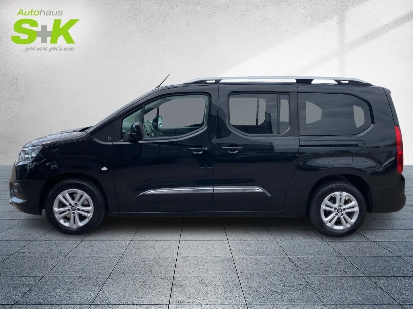 Toyota Proace City Verso L2 Team Deutschland*8-fach bereift* Zwart - 2