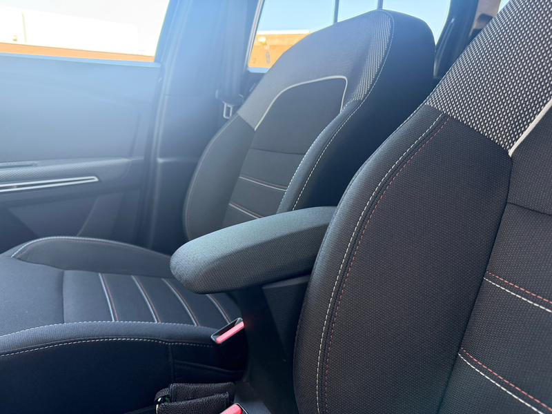 Dacia Jogger 1.6 Hybrid 140 Extreme 7p. — photo 21