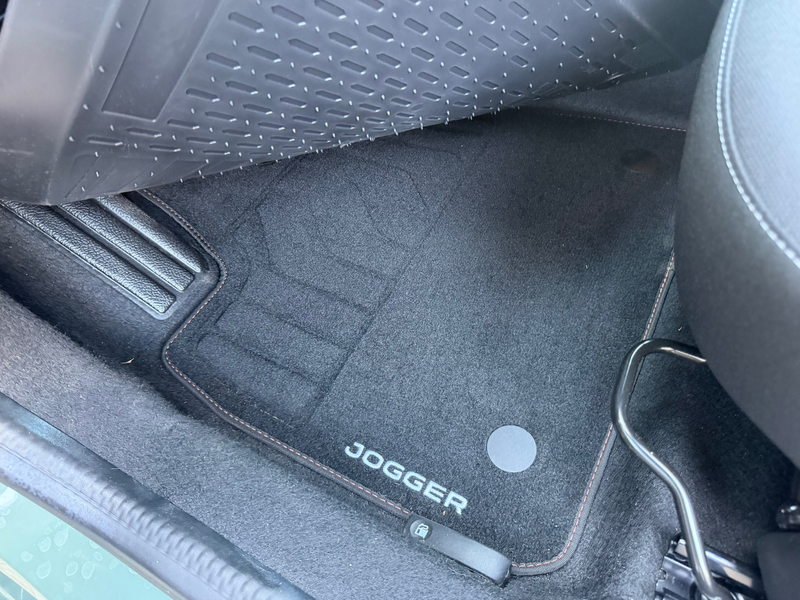 Dacia Jogger 1.6 Hybrid 140 Extreme 7p. — photo 34