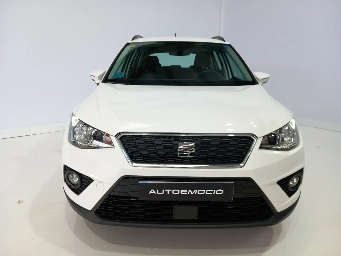 SEAT Arona 1.0 TSI Ecomotive S&S Style 110 Blanco - 2