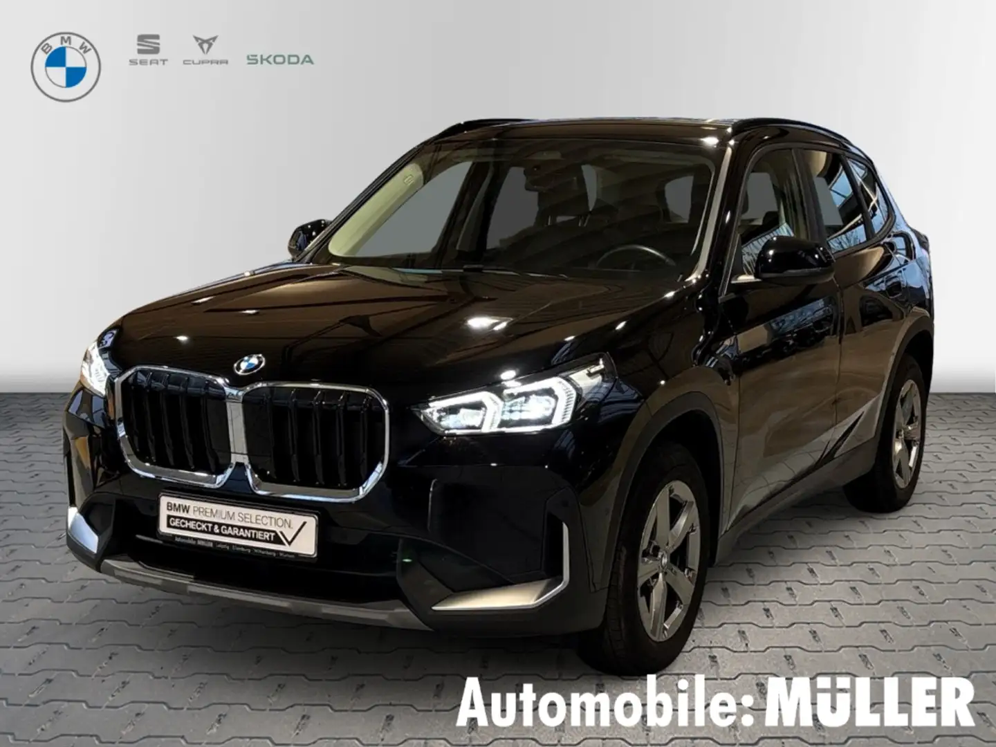 BMW X1 18 i sDrive Park-Assistent Navi Leder Digitales Co Schwarz - 1