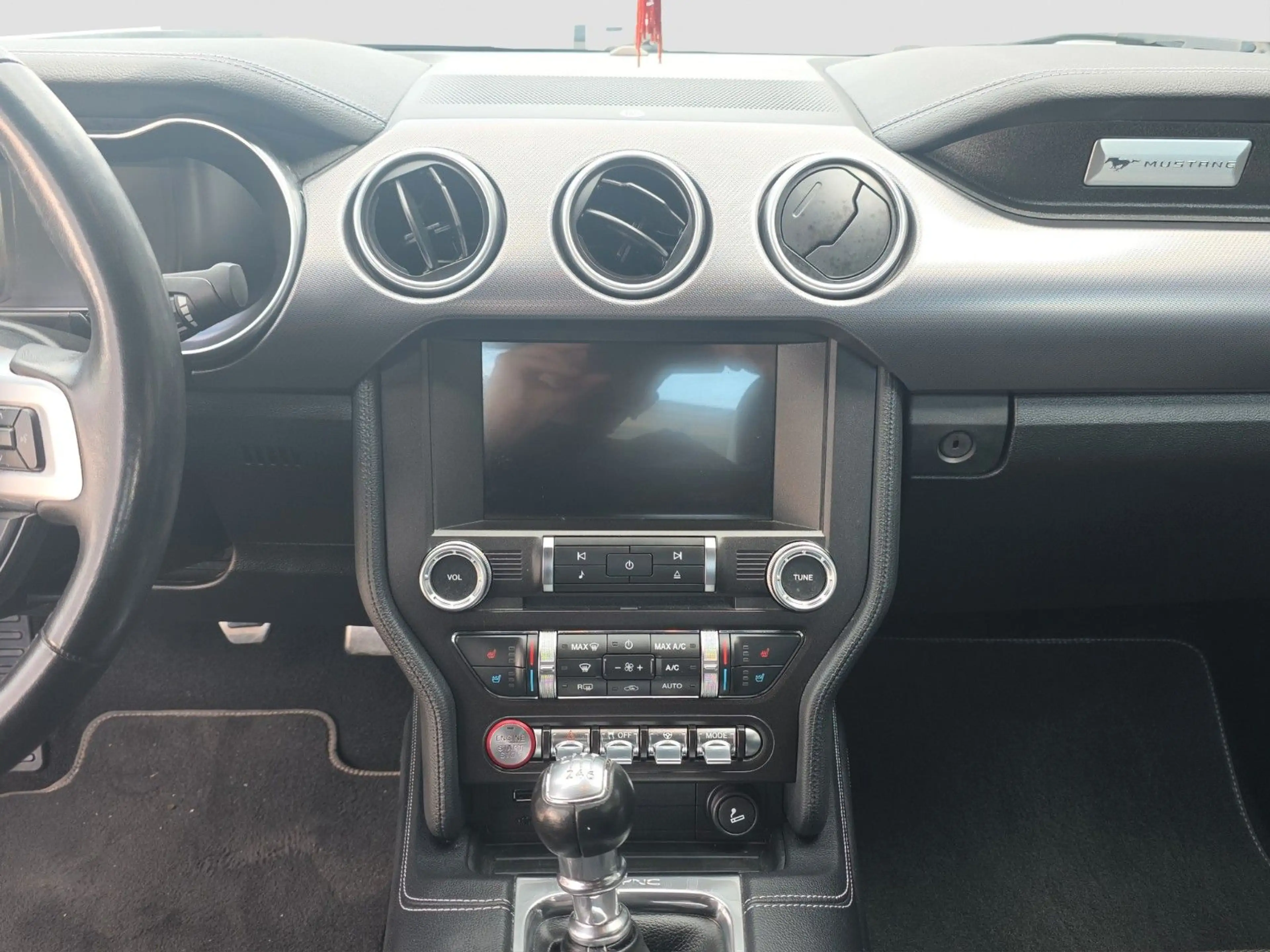 Ford Mustang Fastback *1.HAND*NAVI*LED*LEDER*ACC*B&O* — photo 14