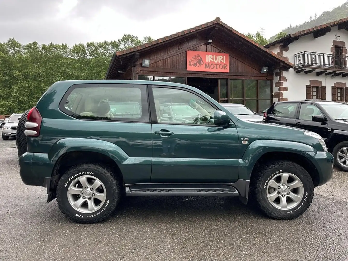 Toyota Land Cruiser 3.0 D4D VX Verde - 1