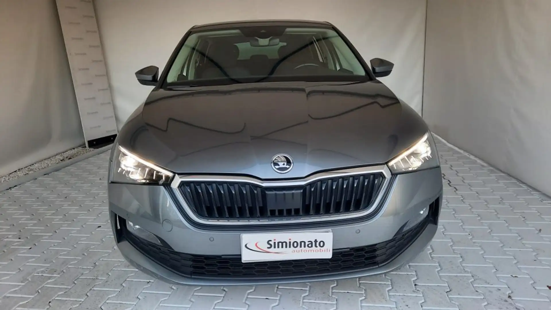 Skoda Scala 1.0 TSI 110 CV Ambition Grigio - 2