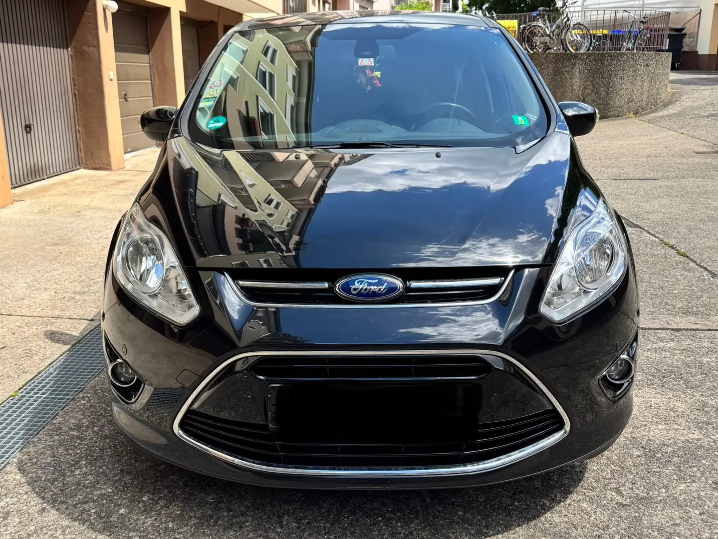 Ford C-Max 1.6 TDCi Titanium Noir - 1