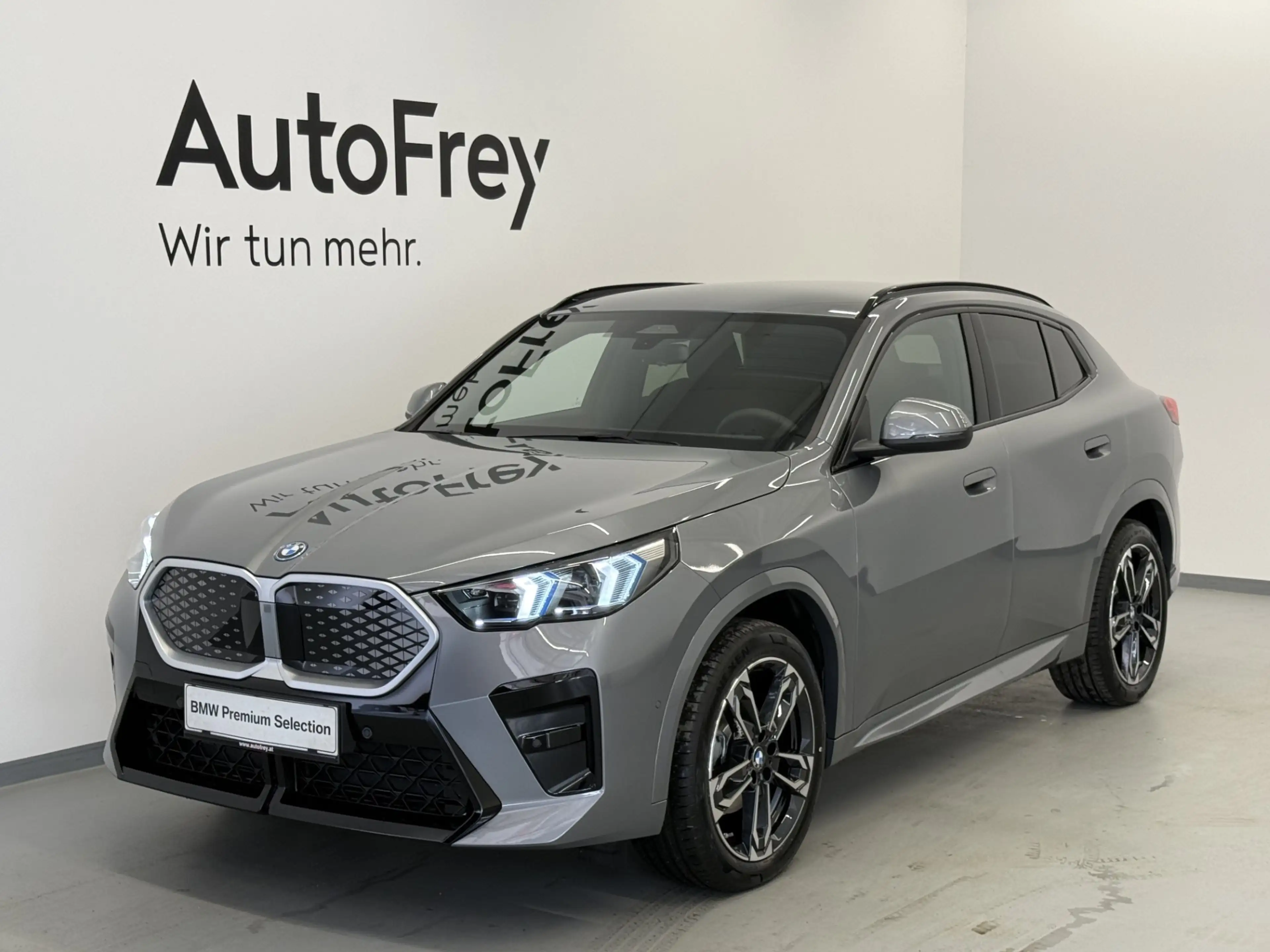 BMW iX2 eDrive20