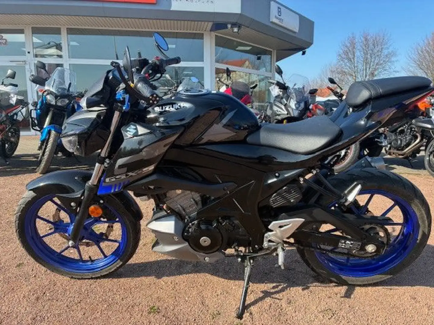 Suzuki GSX-S 125 Negro - 2