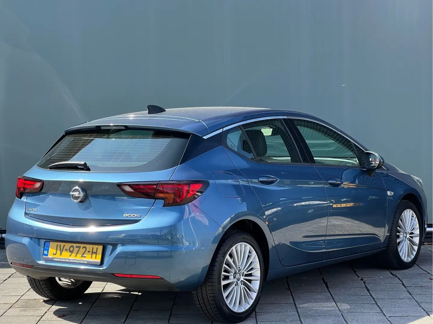Opel Astra BWJ 2016 | 1.0 105PK Innovation | CLIMA | NAVI | C Azul - 2