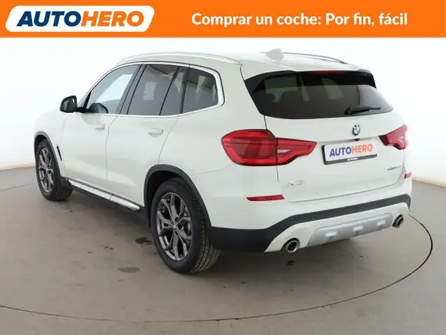 BMW X3 view 4