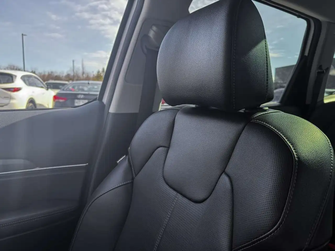 Kia Telluride снимка Kia Telluride