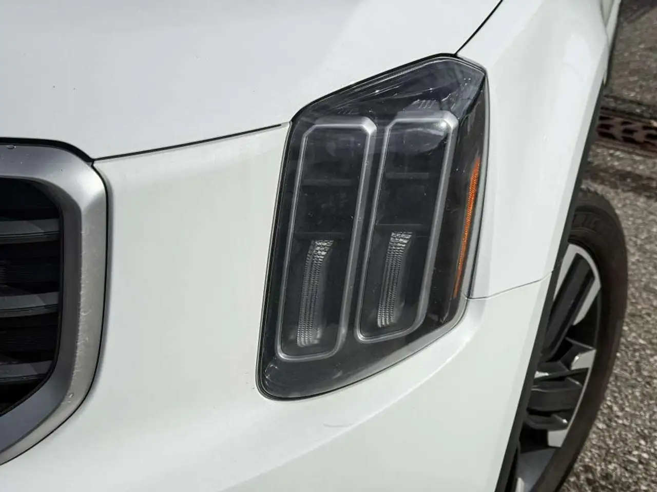 Kia Telluride снимка Kia Telluride