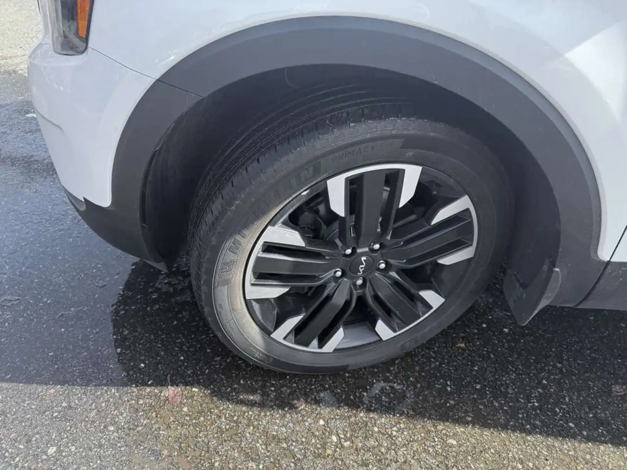 Kia Telluride снимка Kia Telluride