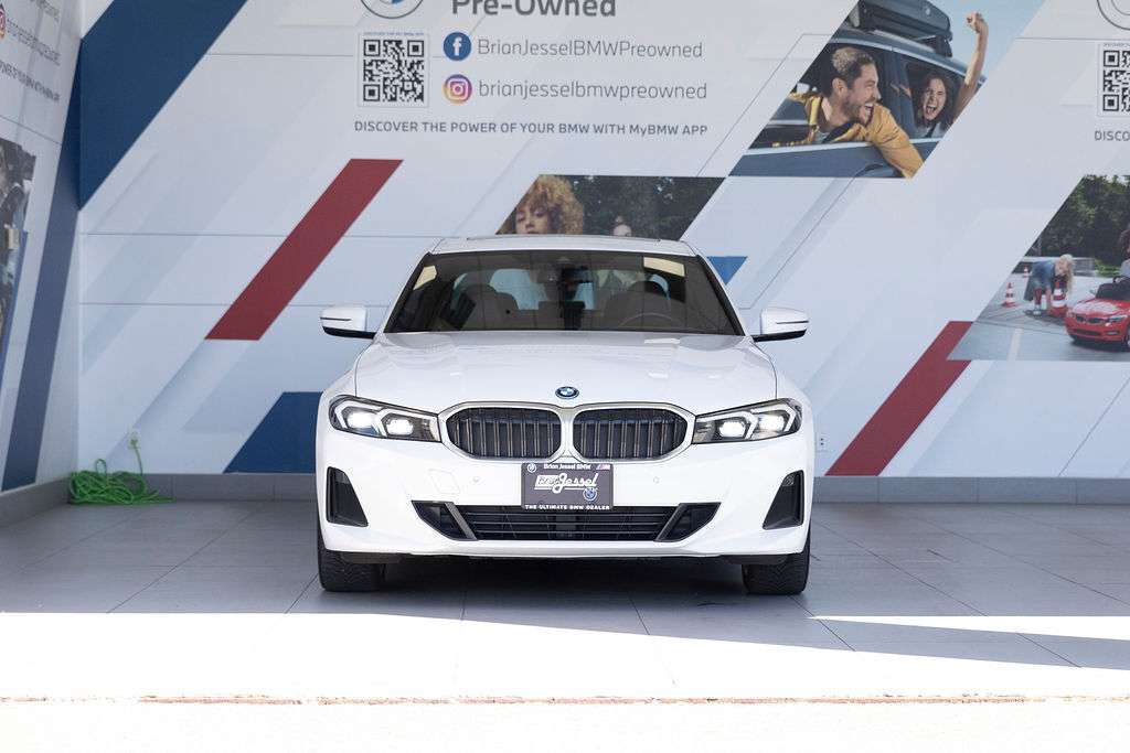 2023 BMW 3 Series Sedan
