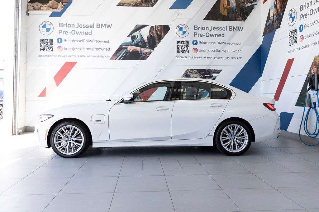 2023 BMW 3 Series Sedan