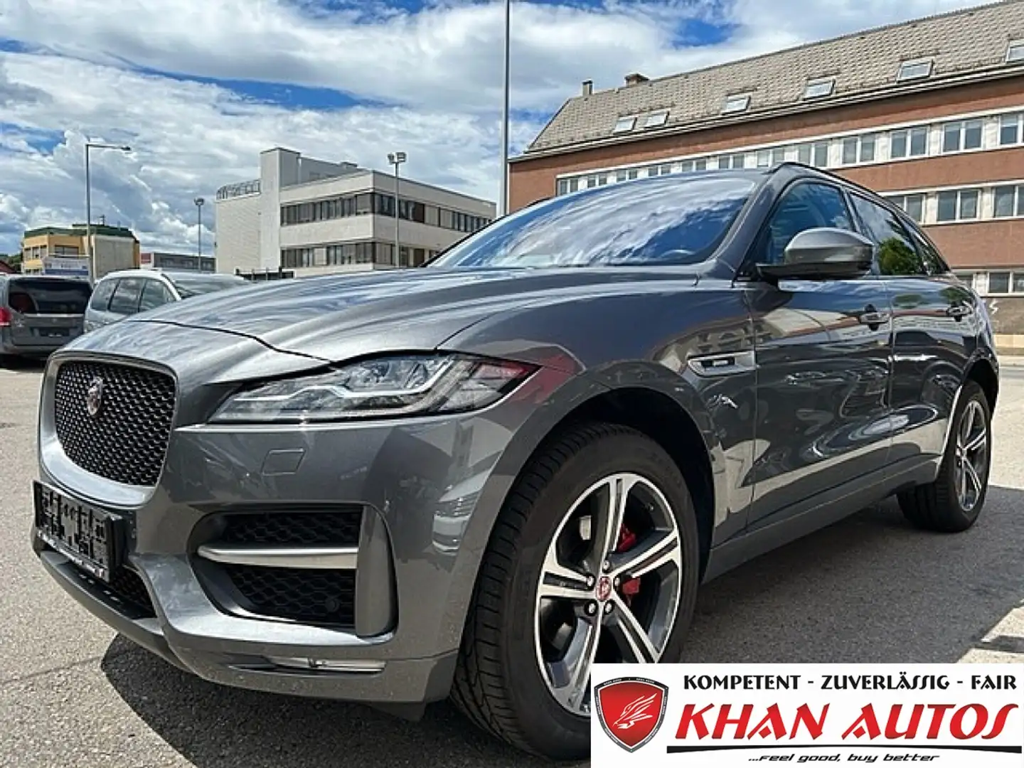 Jaguar F-Pace 20d AWD R-Sport Aut. *Leder*Navi*DynamicPaket* Grau - 1