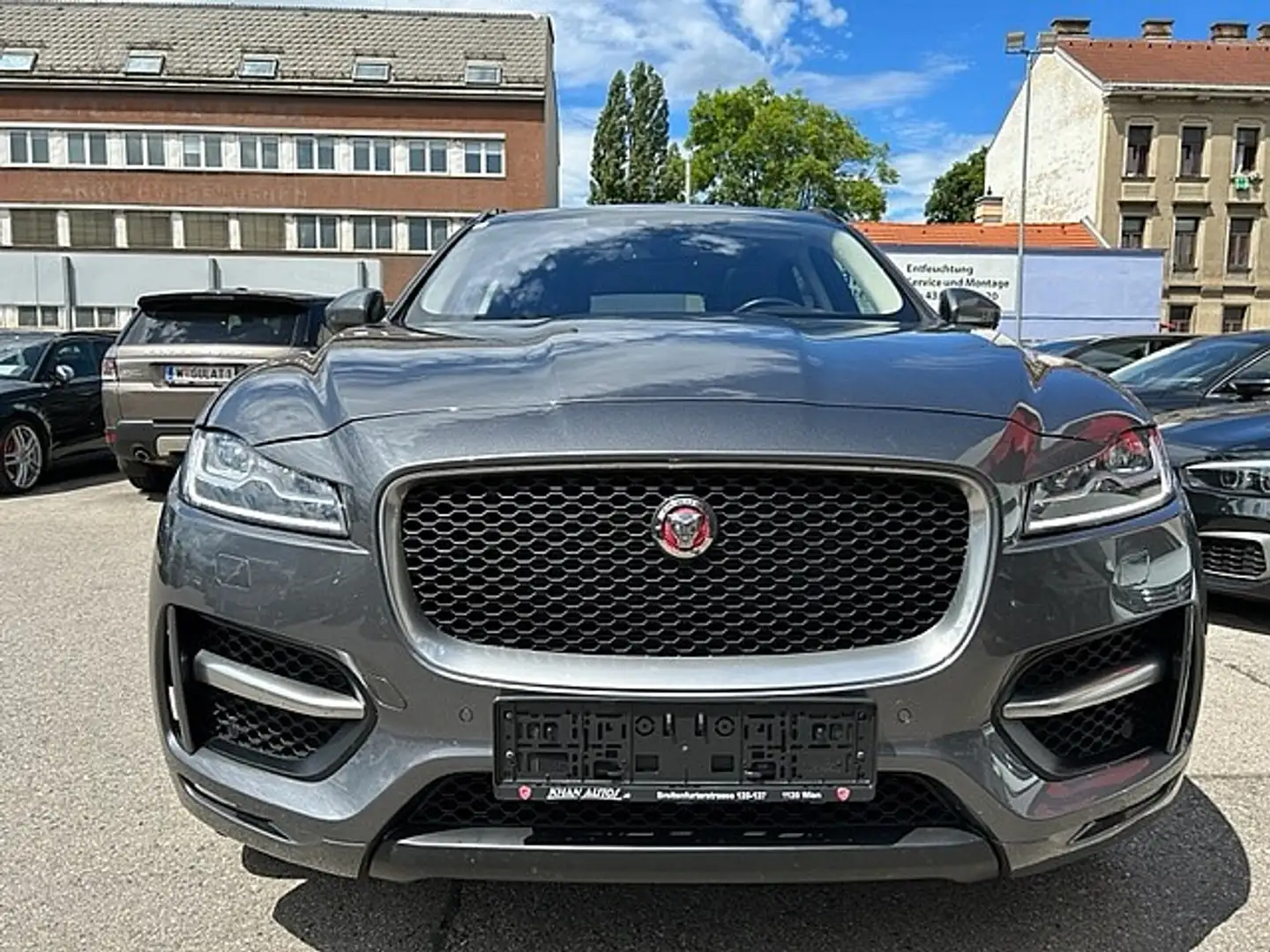 Jaguar F-Pace 20d AWD R-Sport Aut. *Leder*Navi*DynamicPaket* Gris - 2