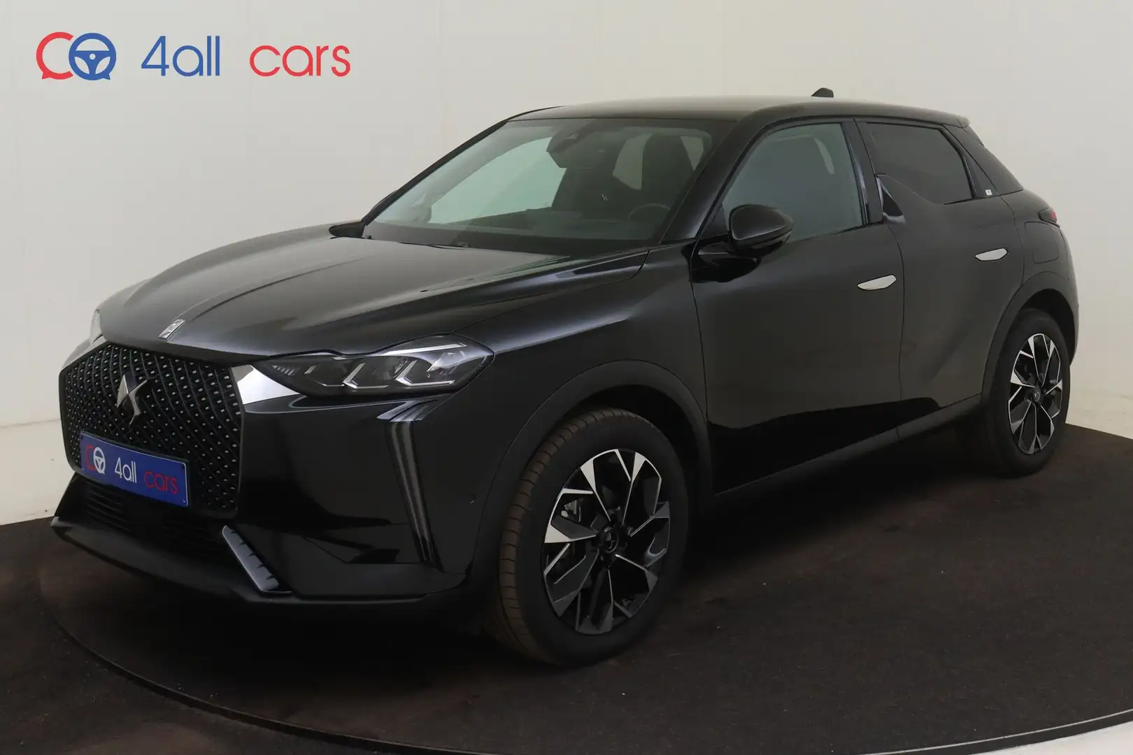 DS Automobiles DS 3 Crossback 3209 Opera MultimediaKit, Camera360° v+a, ParkAss Zwart - 1