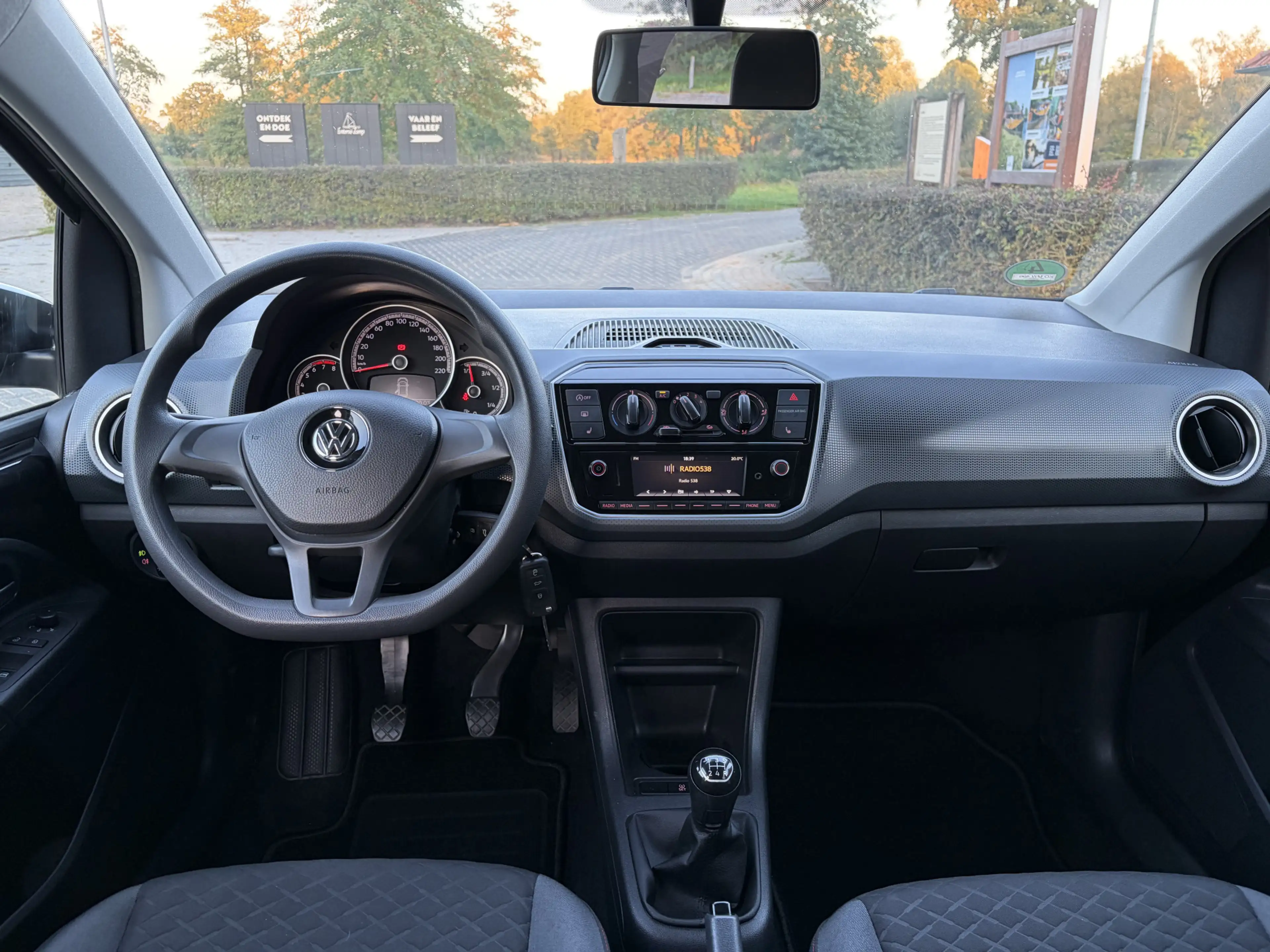 Volkswagen up! 1.0 BMT JOIN App Lm Elec Pakket Stoel Verwarming — photo 6