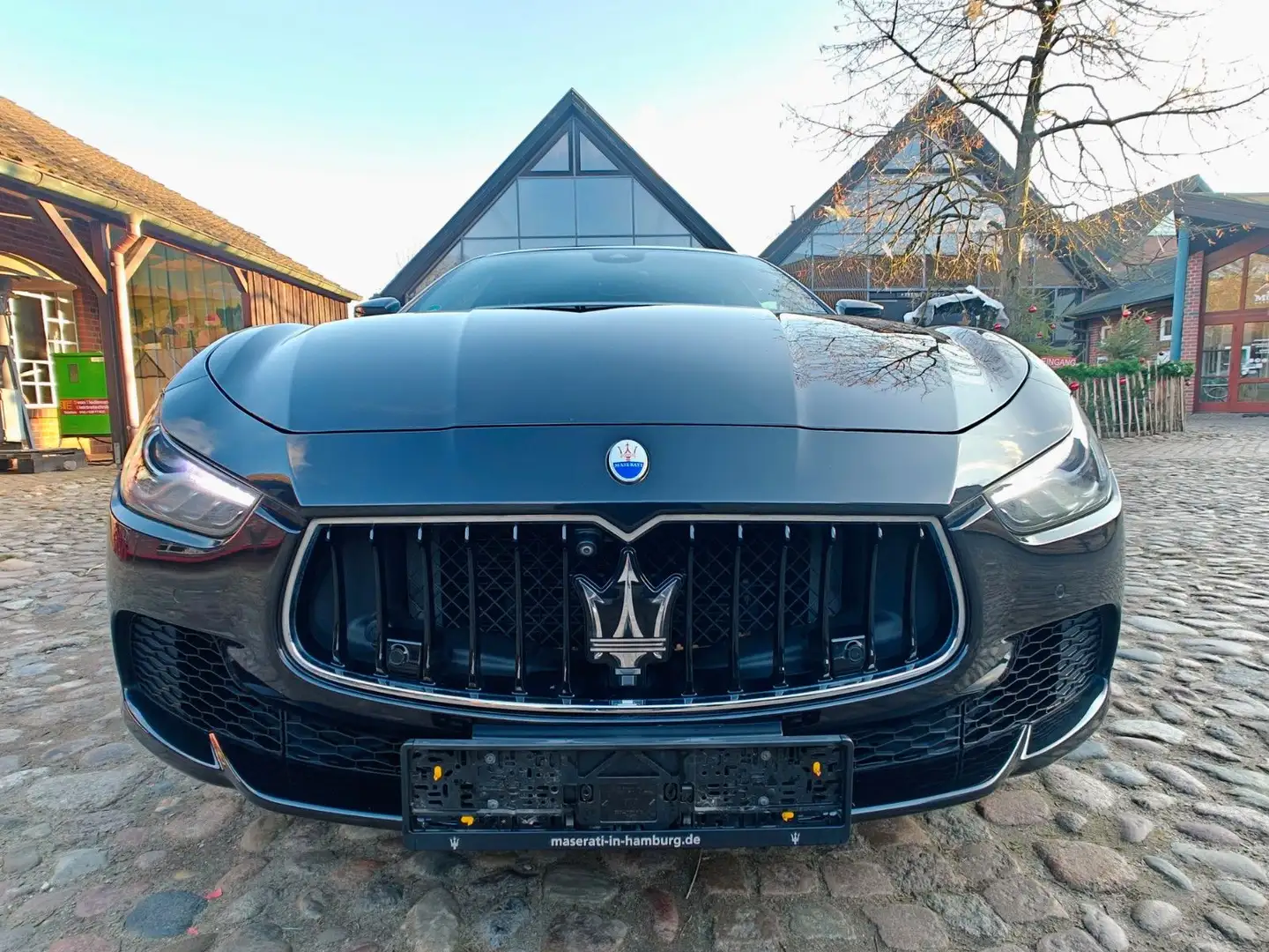 Maserati Ghibli 3,0D Automatik / Doppelverglasung/ 1 Hand Schwarz - 2
