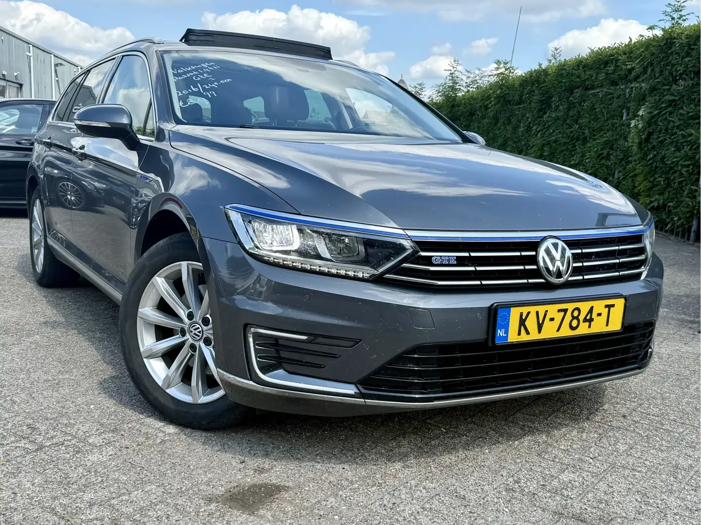 Volkswagen Passat Variant 1.4 TSI GTE CONNECTED PLUS NAVI/PANO/LEER/ERGO SEA Grijs - 2