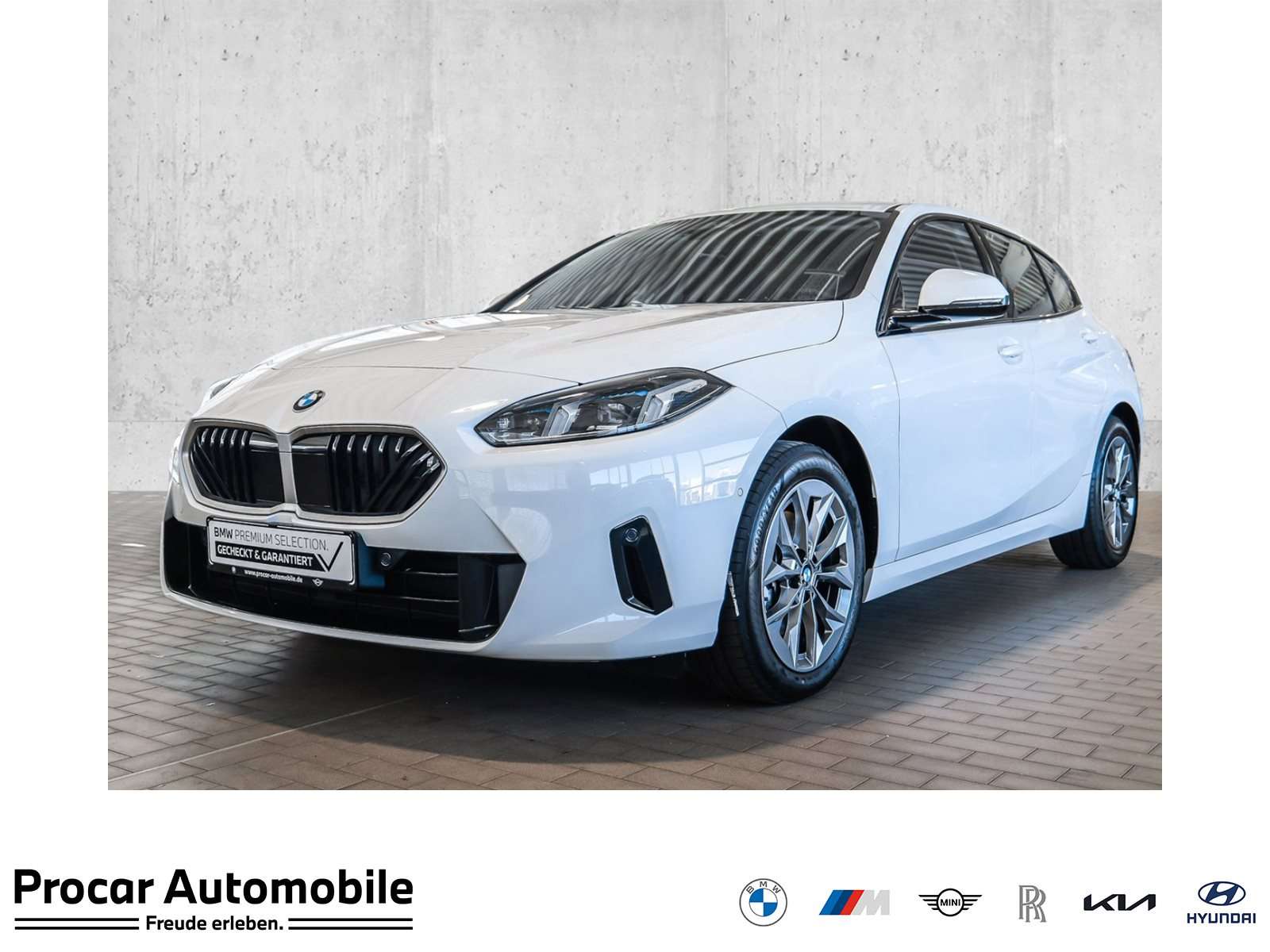 BMW 120