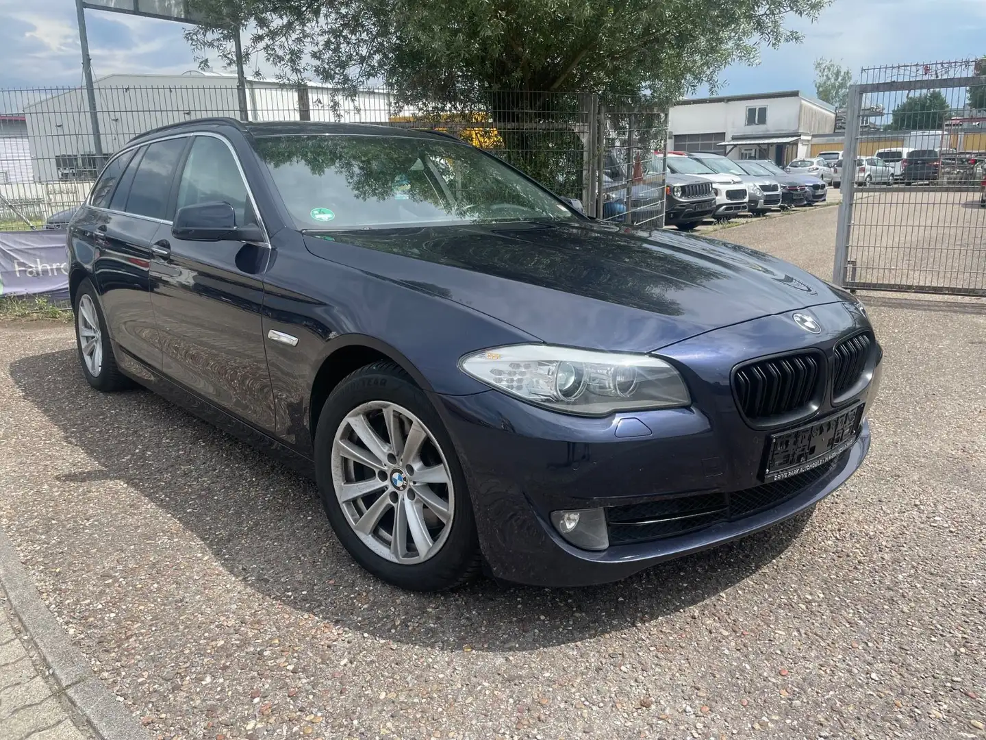 BMW 525 d xDrive Automatik Viles Extra LED  Bi Xenon Azul - 1