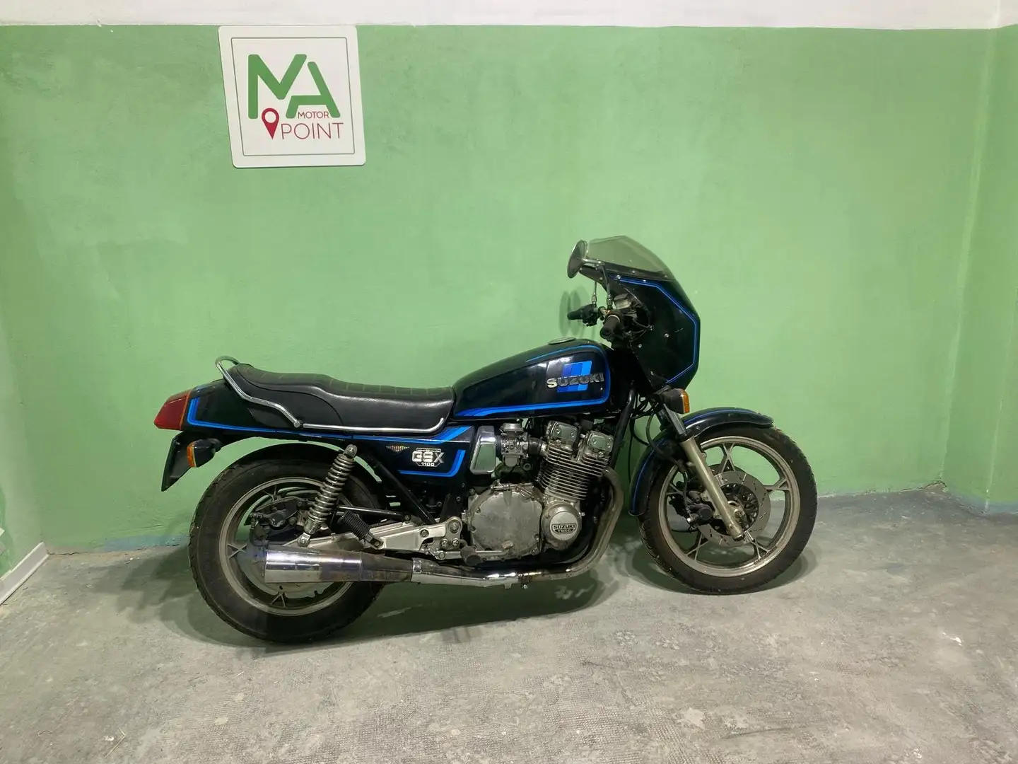 Suzuki GSX 1100 Black - 1
